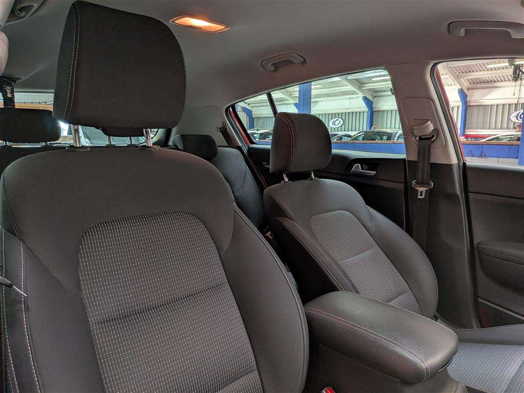 <p>2018 KIA SPORTAGE 2 CRDI ISG S-A</p>