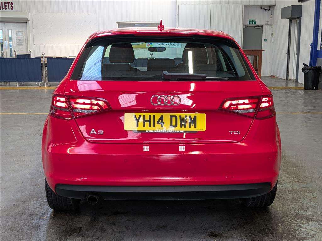 <p>2014 AUDI A3 SE TDI</p>