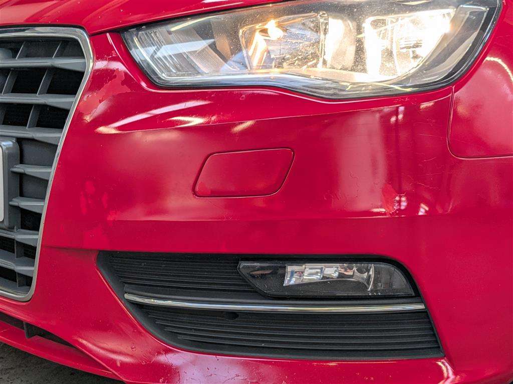 <p>2014 AUDI A3 SE TDI</p>