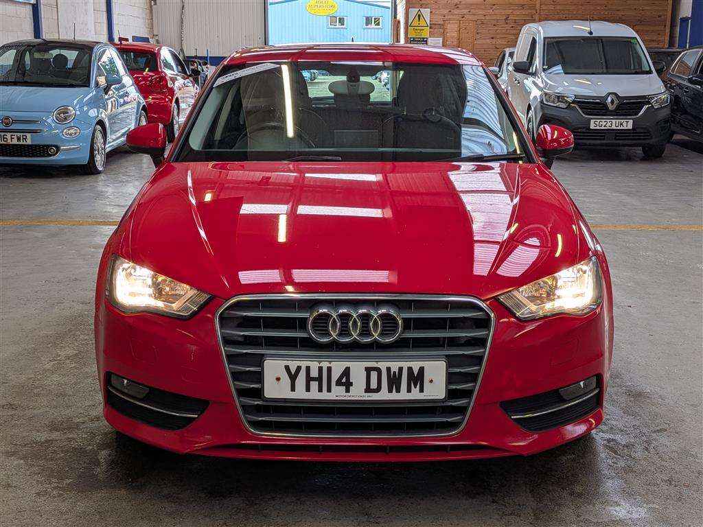 <p>2014 AUDI A3 SE TDI</p>