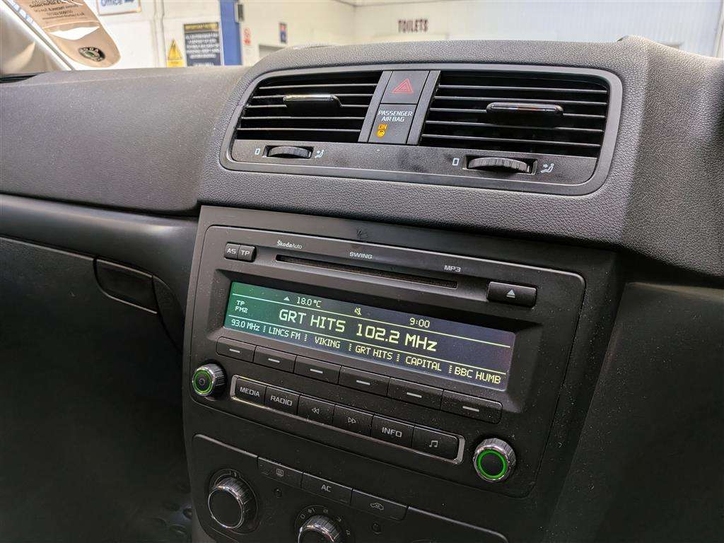 <p>2011 SKODA YETI S TSI</p>