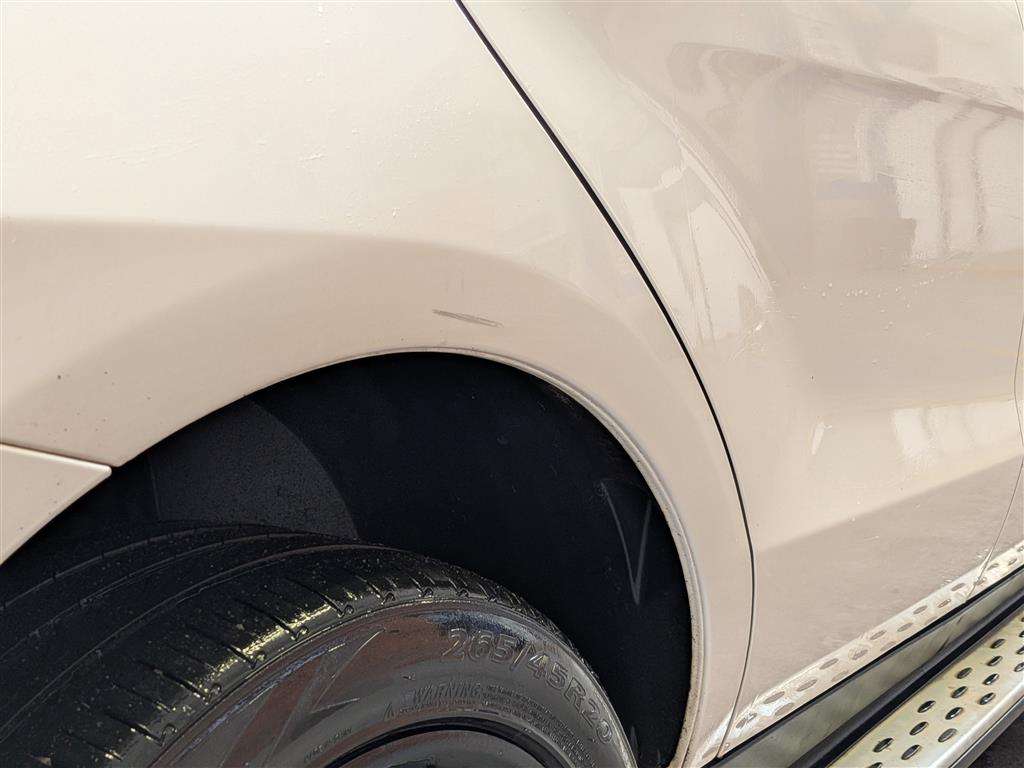 <p>2017 MERCEDES-BENZ GLE 250 D 4M AMG LINE PRE</p>