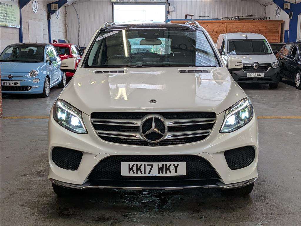 <p>2017 MERCEDES-BENZ GLE 250 D 4M AMG LINE PRE</p>