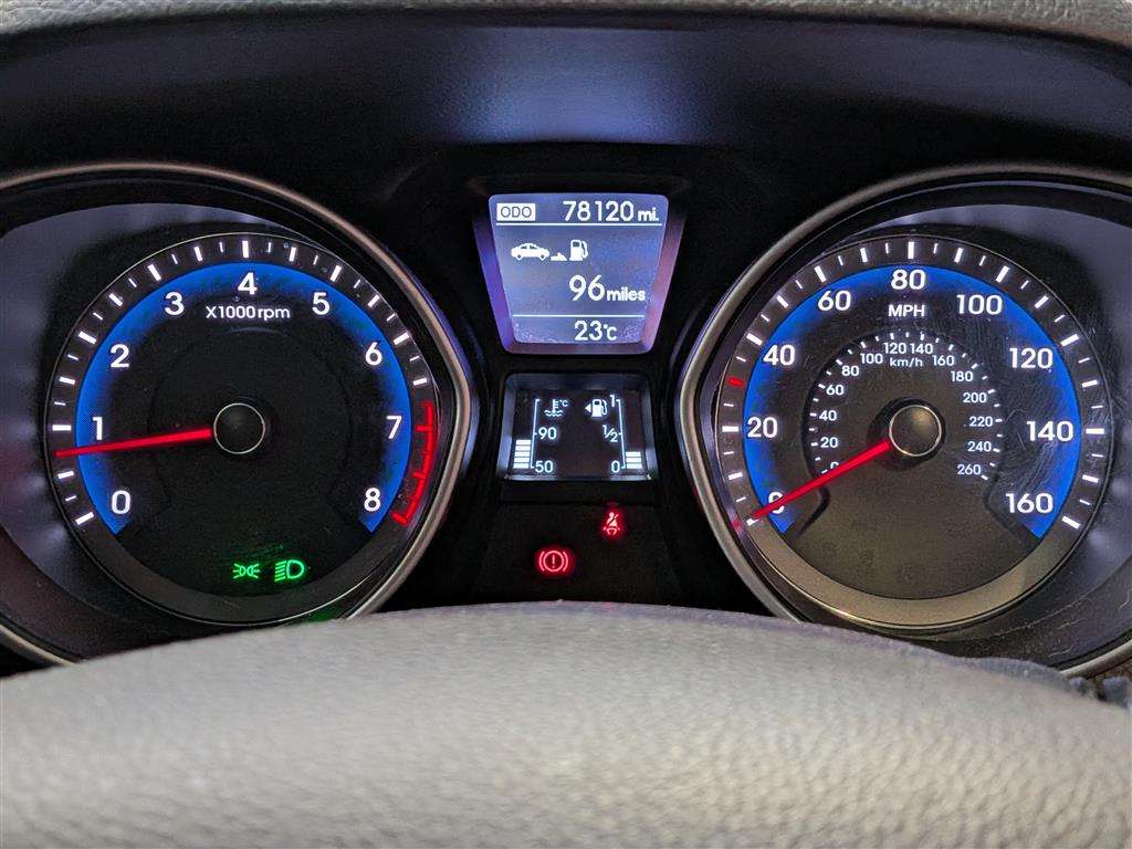<p>2014 HYUNDAI I30 PANORAMA SE</p>