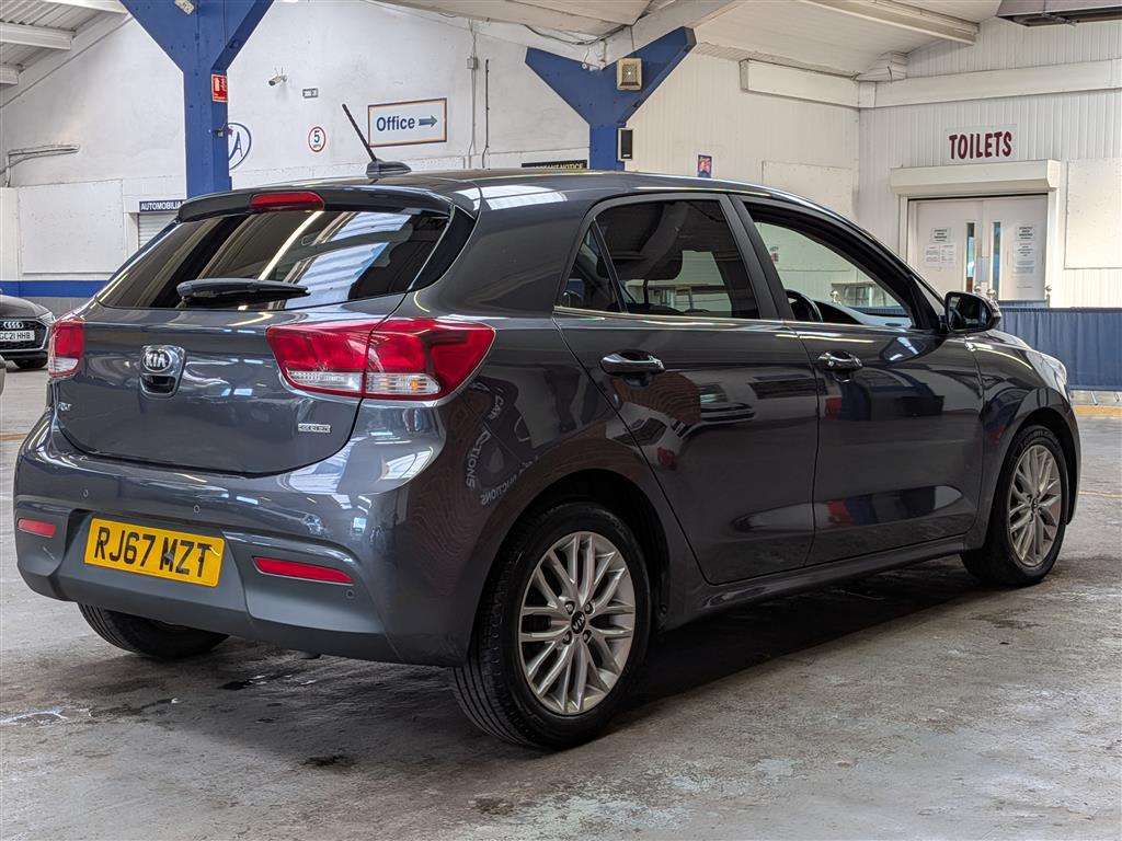 <p>2018 KIA RIO 3 CRDI</p>