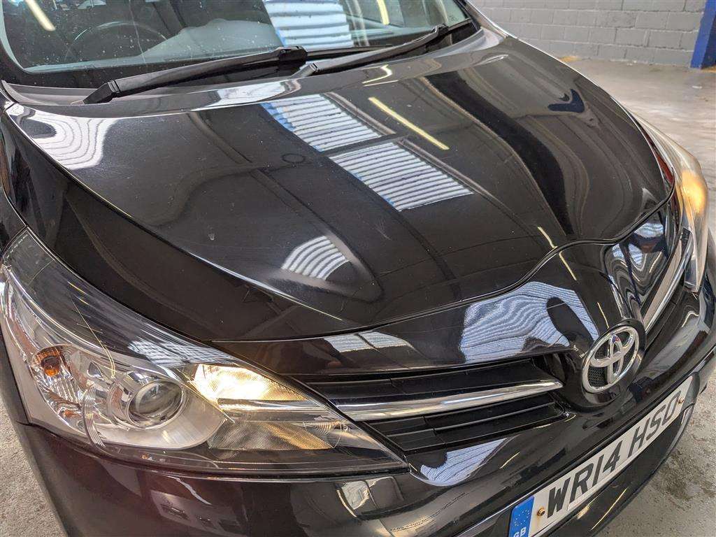 <p>2014 TOYOTA VERSO ICON D-4D</p>