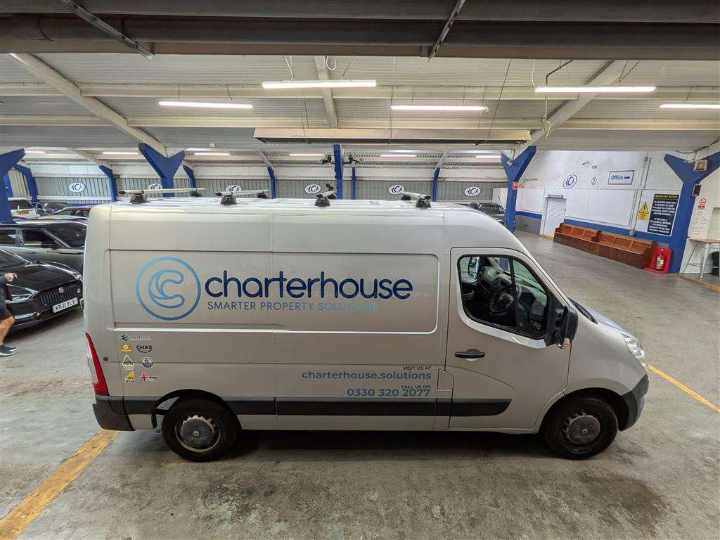 <p>2016 RENAULT MASTER MM35 BUSINESS ENER **SOLD</p>