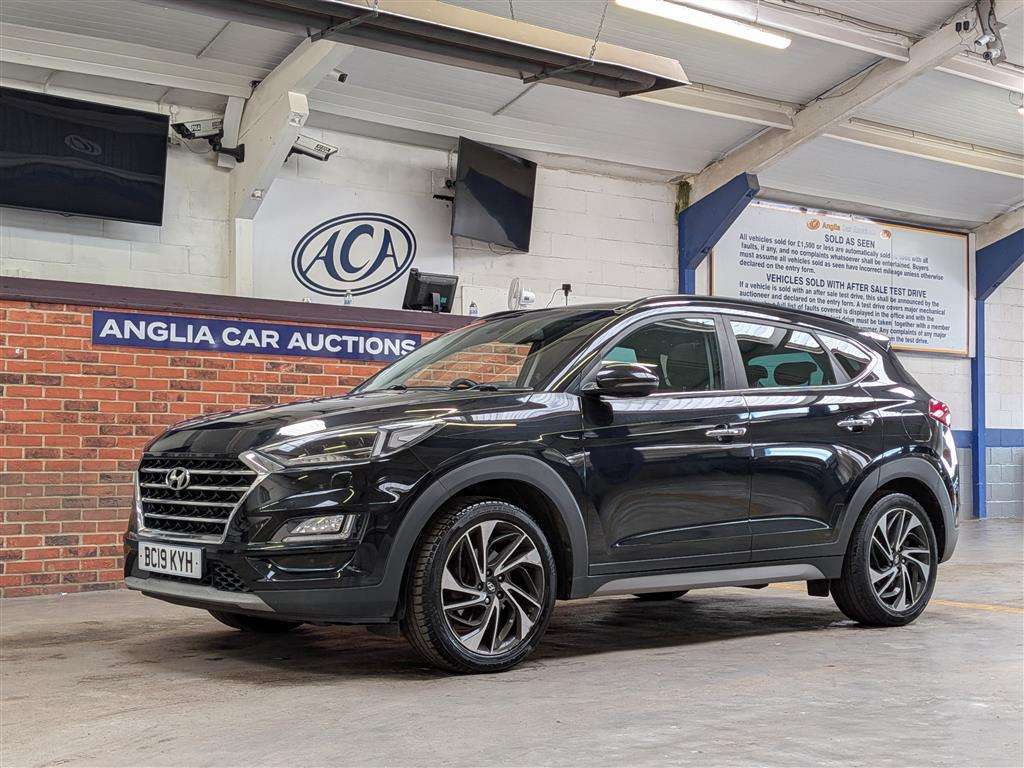 <p>2019 HYUNDAI TUCSON PREMIUM SE CRDI 2W</p>