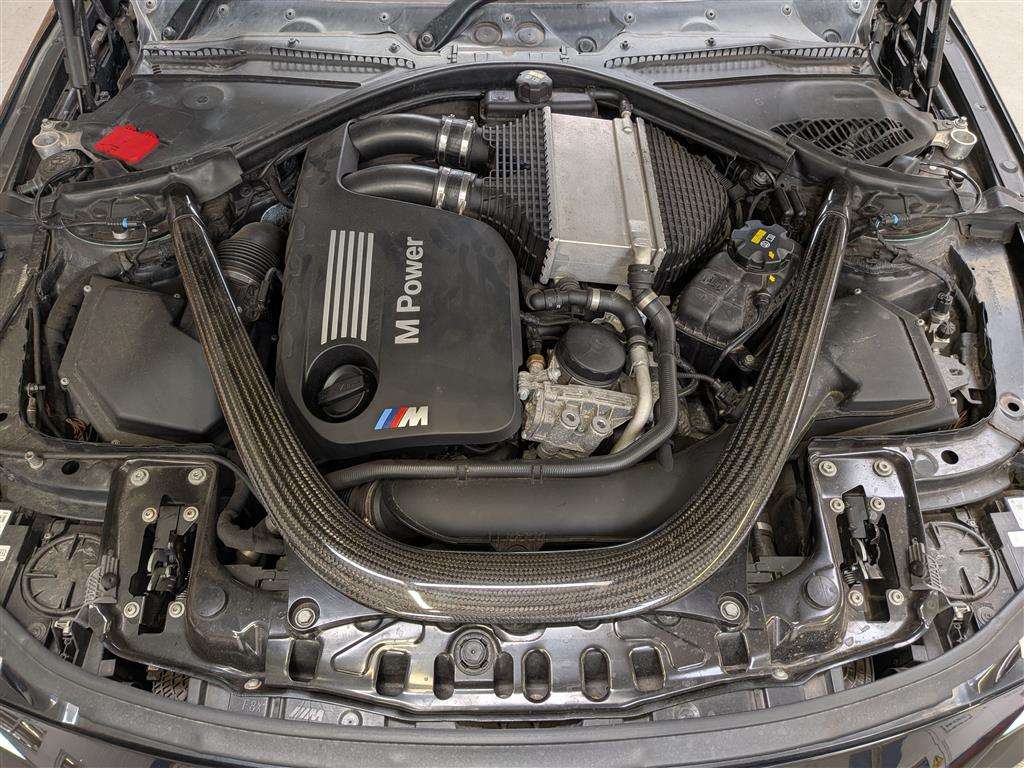 <p>2014 BMW M3 S-A</p>