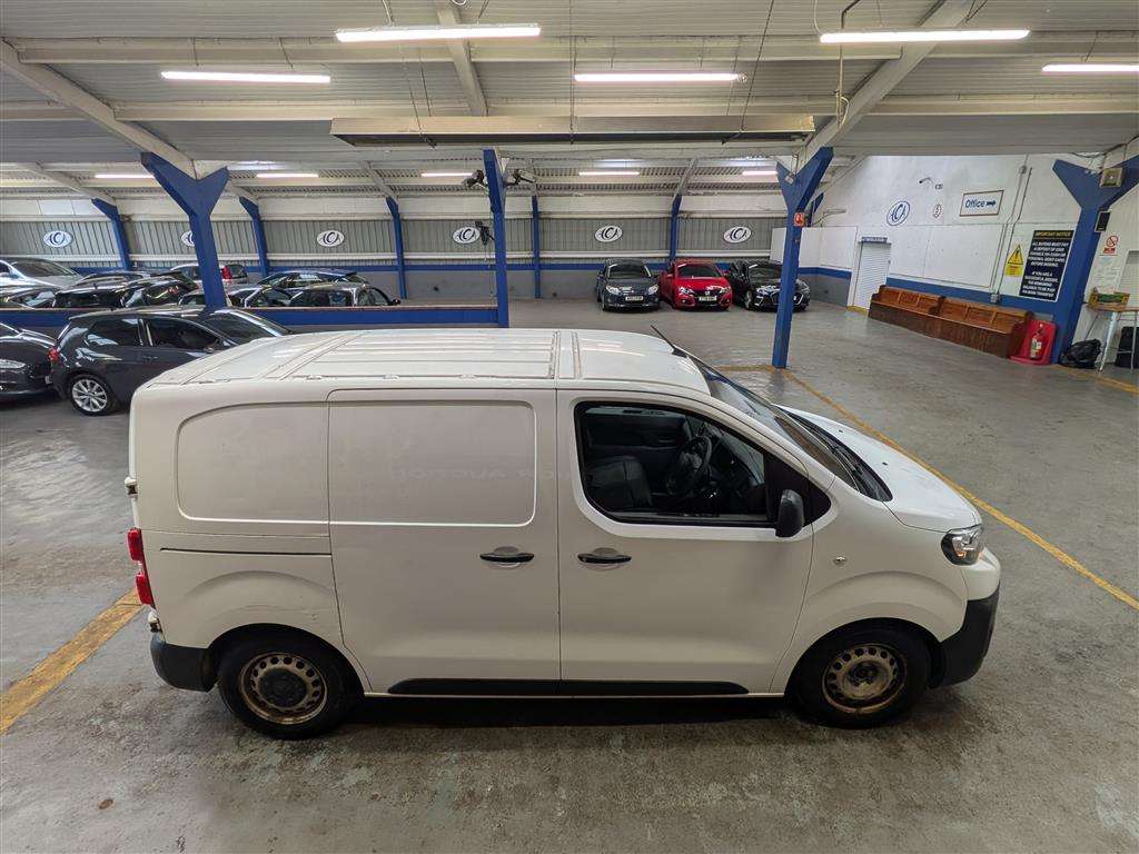 <p>2018 PEUGEOT EXPERT PRO COMPACT BLUE H</p>
