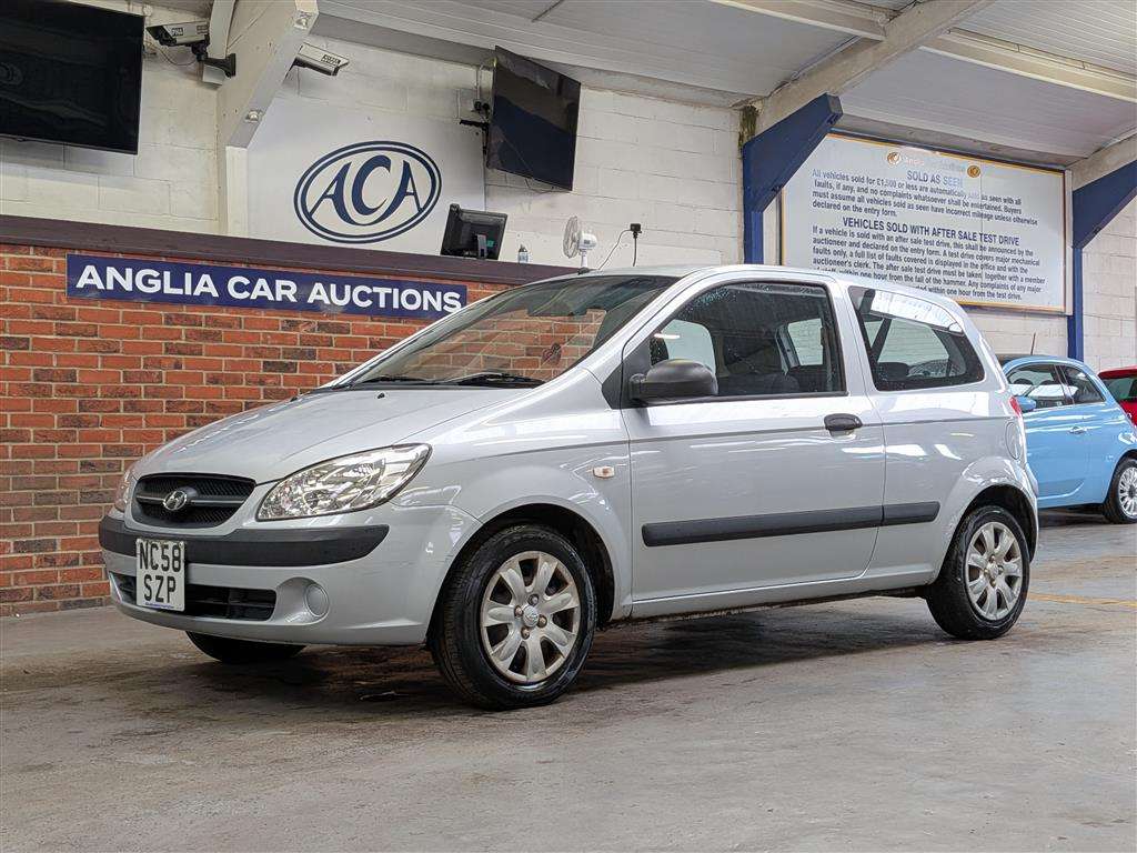 <p>2009 HYUNDAI GETZ GSI</p>