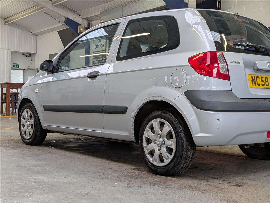 <p>2009 HYUNDAI GETZ GSI</p>