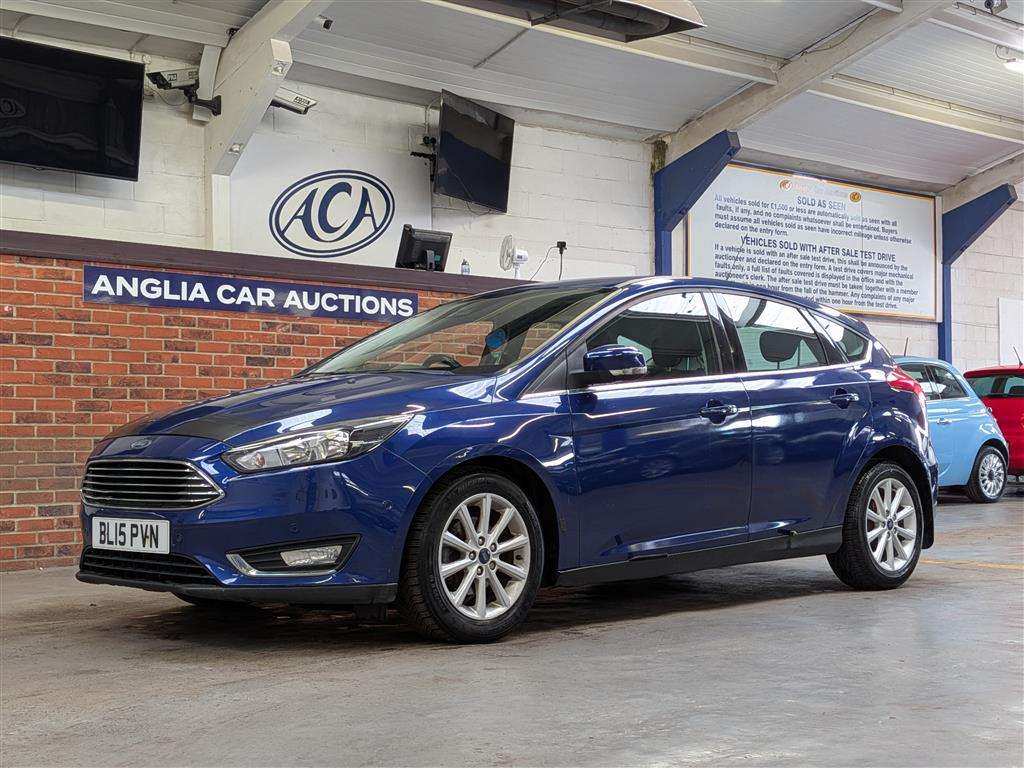 <p>2015 FORD FOCUS TITANIUM</p>