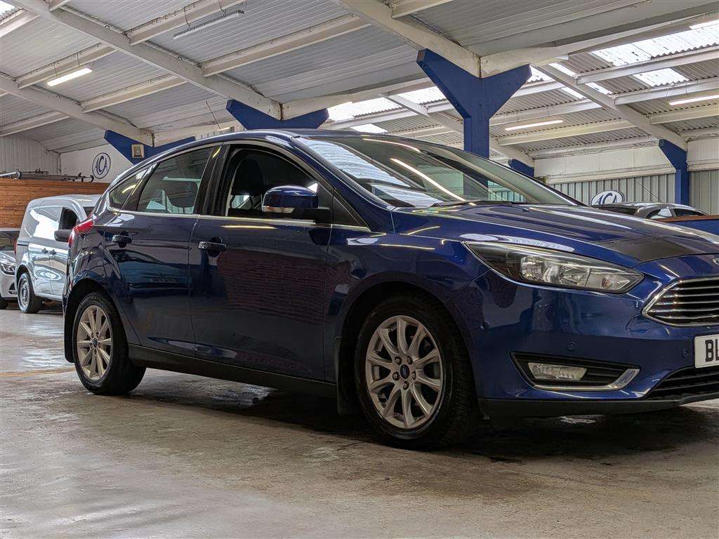 <p>2015 FORD FOCUS TITANIUM</p>