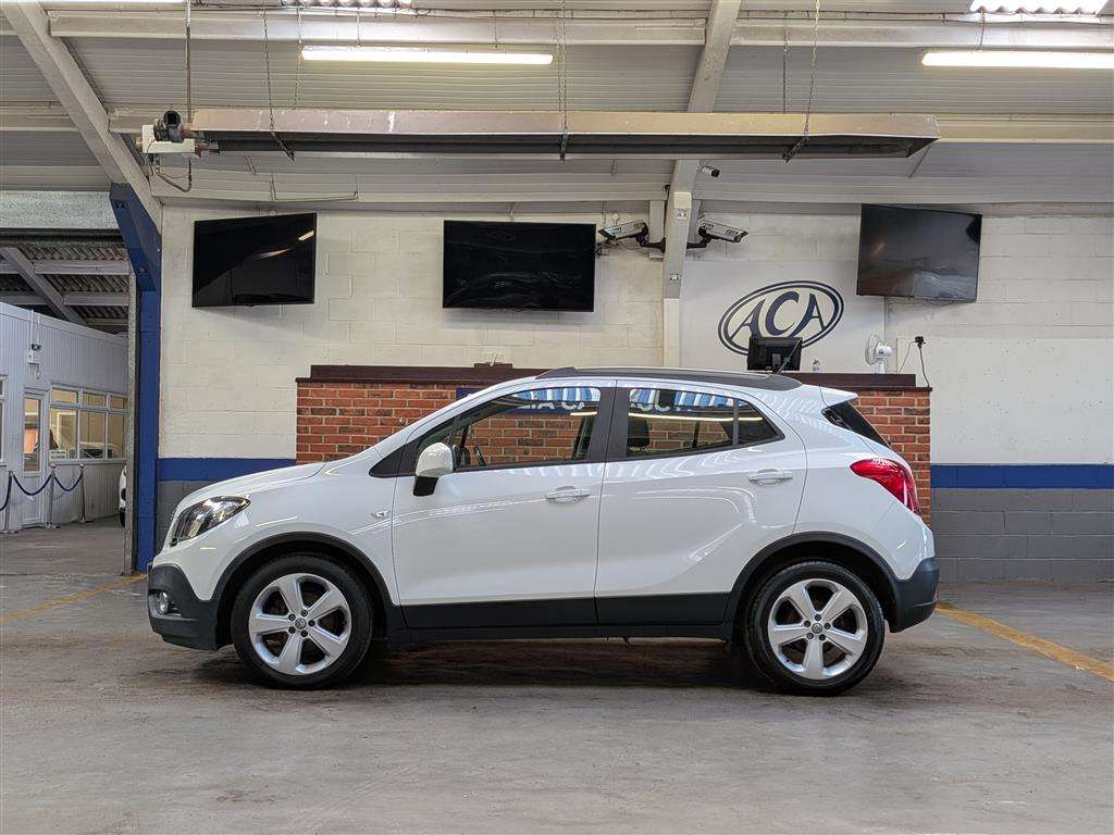 <p>2015 VAUXHALL MOKKA TECH LINE CDTI AUTO</p>