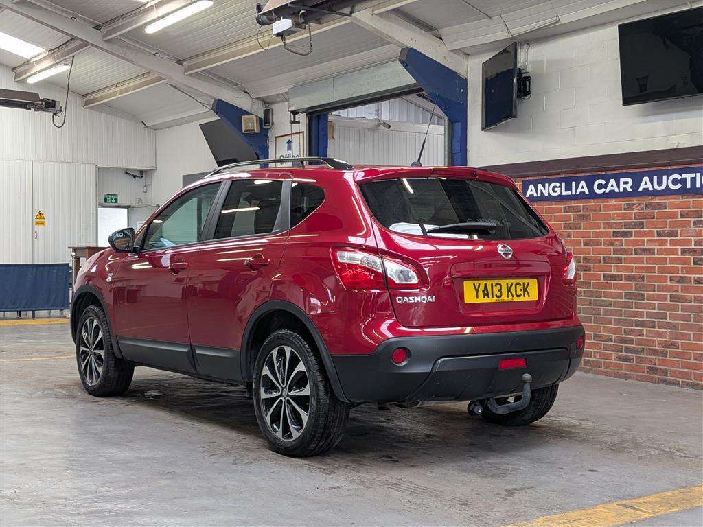<p>2013 NISSAN QASHQAI 360 CVT</p>
