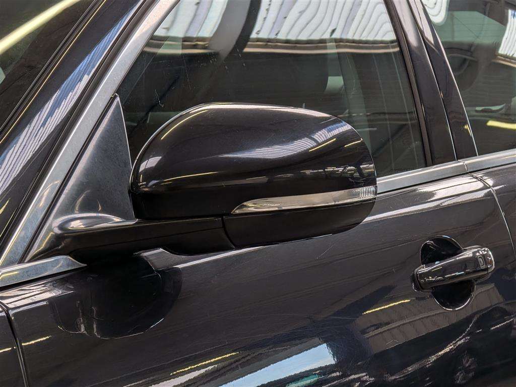<p>2014 JAGUAR XF PREMIUM LUXURY D AUTO</p>