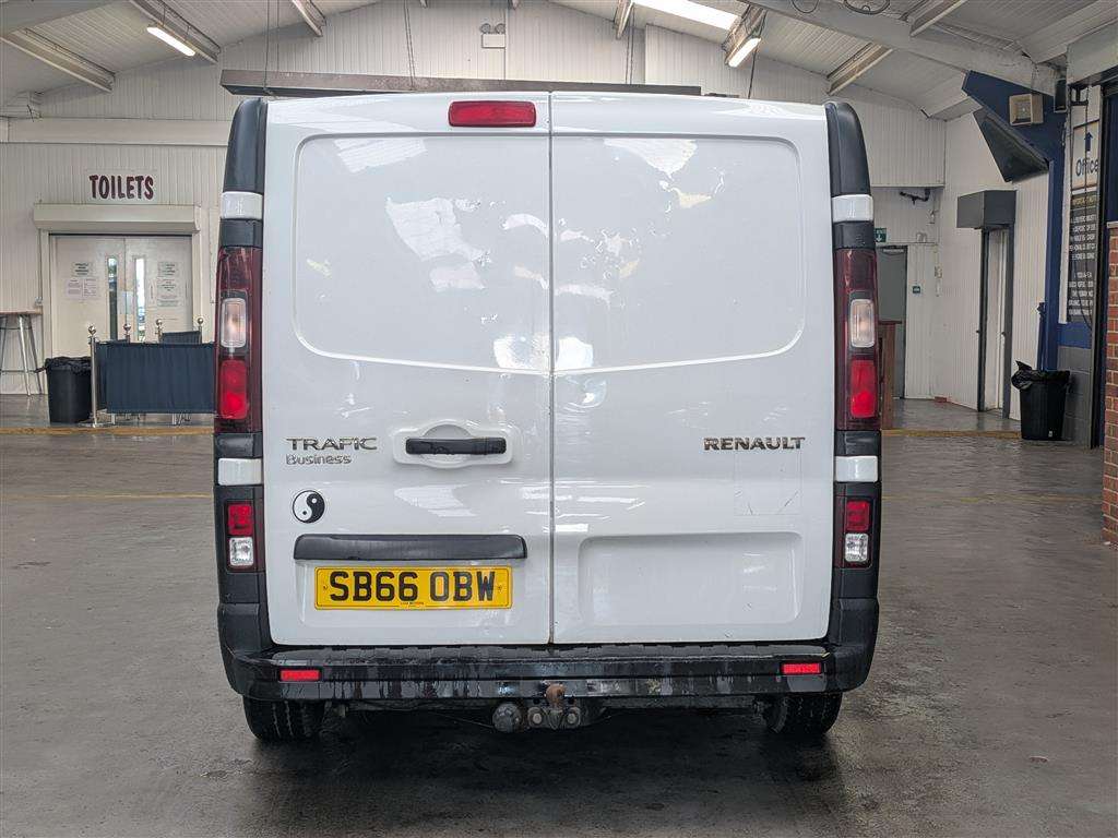 <p>2016 RENAULT TRAFIC SL27 BUSINESS DCI</p>