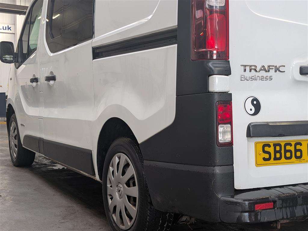 <p>2016 RENAULT TRAFIC SL27 BUSINESS DCI</p>