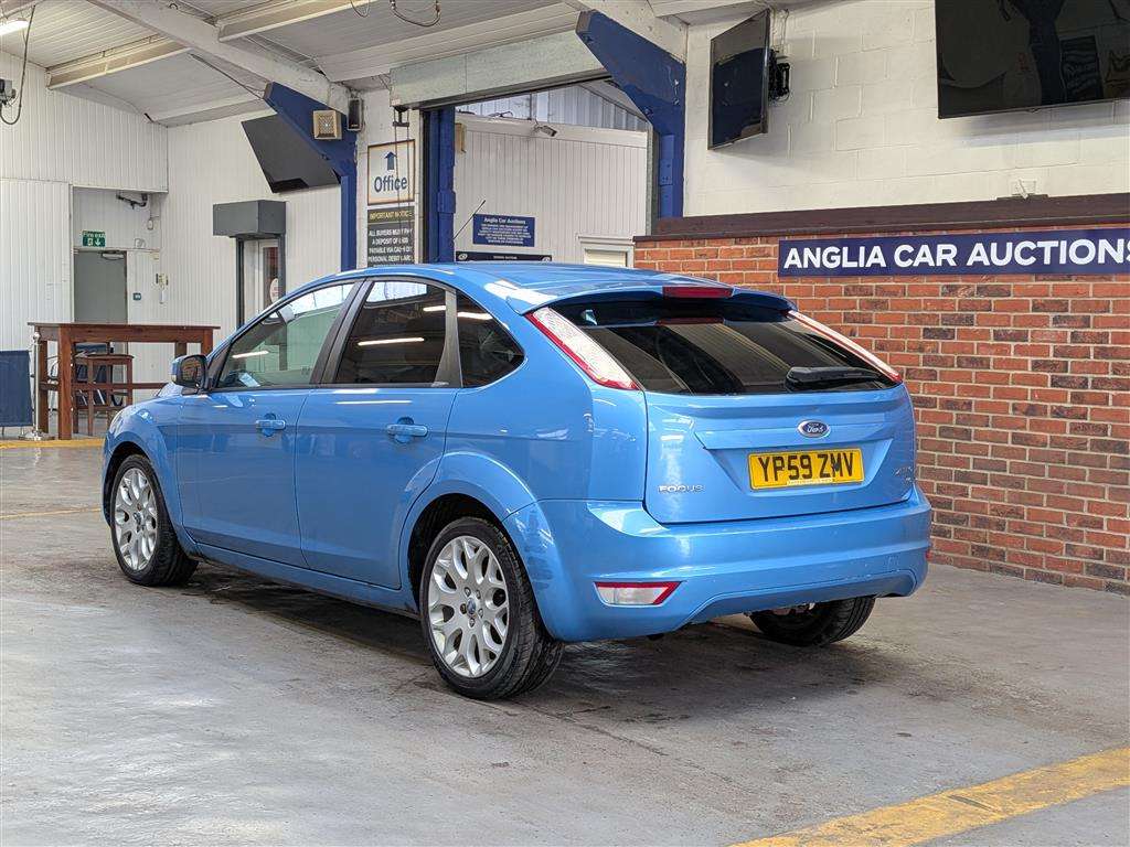 <p>2009 FORD FOCUS ZETEC 100</p>