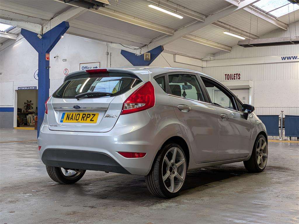 <p>2010 FORD FIESTA ZETEC 95</p>