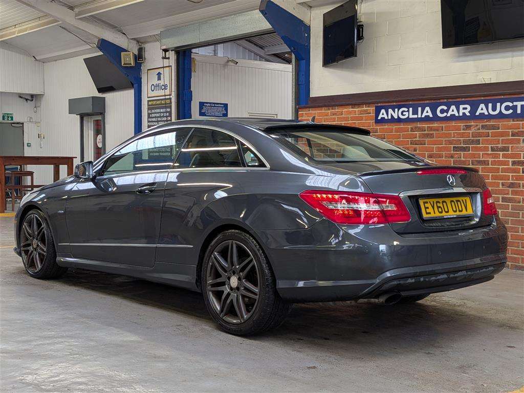<p>2010 MERCEDES-BENZ E250 BLUEEF-CY SPORT CDI</p>