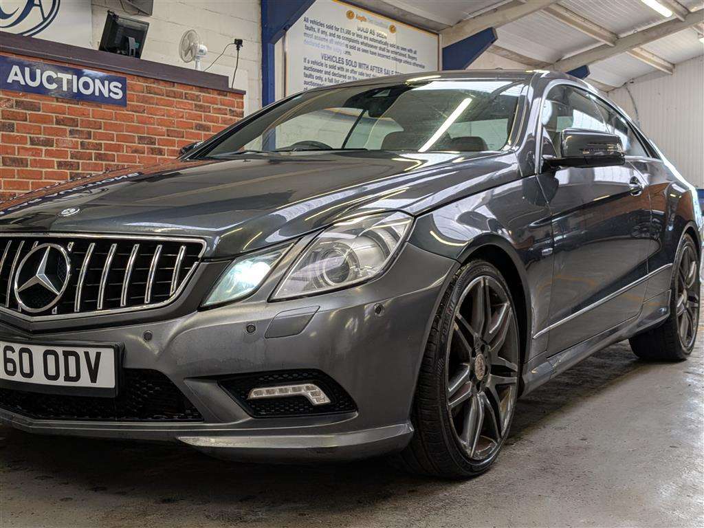 <p>2010 MERCEDES-BENZ E250 BLUEEF-CY SPORT CDI</p>