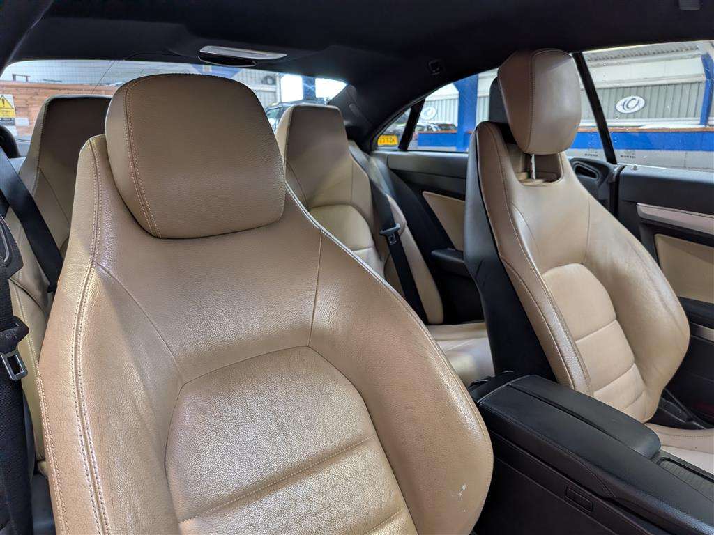<p>2010 MERCEDES-BENZ E250 BLUEEF-CY SPORT CDI</p>