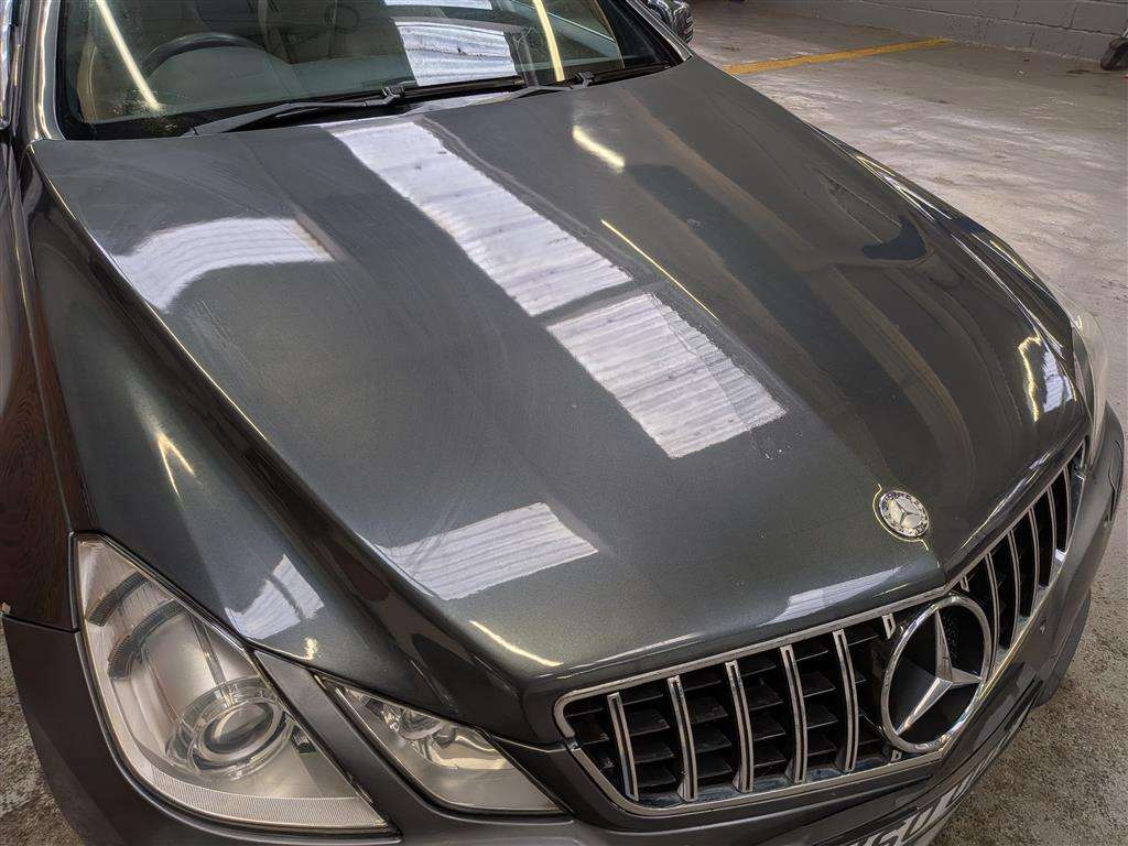 <p>2010 MERCEDES-BENZ E250 BLUEEF-CY SPORT CDI</p>