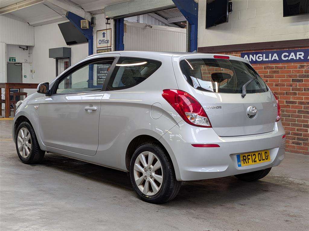<p>2012 HYUNDAI I20 ACTIVE</p>