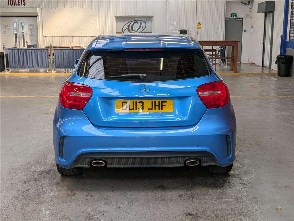 <p>2013 MERCEDES-BENZ A180 BLUE-CY AMG SPORT CD</p>
