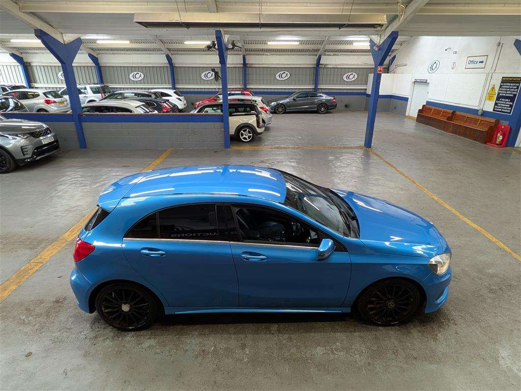 <p>2013 MERCEDES-BENZ A180 BLUE-CY AMG SPORT CD</p>