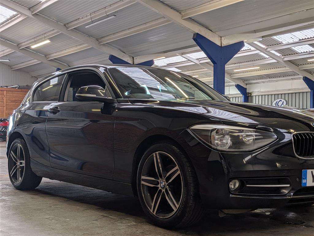 <p>2014 BMW 116I SPORT</p>