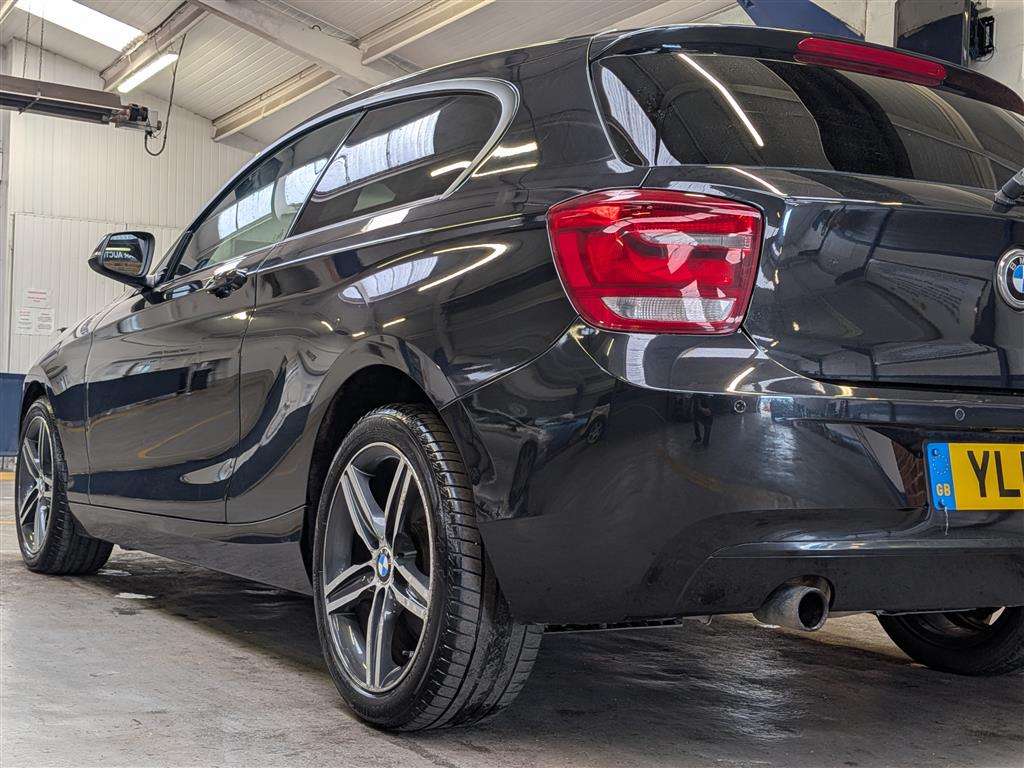 <p>2014 BMW 116I SPORT</p>