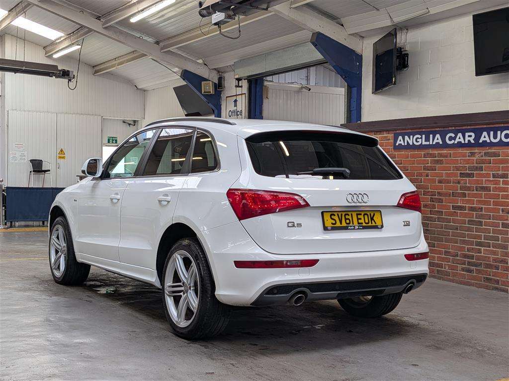 <p>2011 AUDI Q5 SLINE SP ED TDI QUAT A</p>