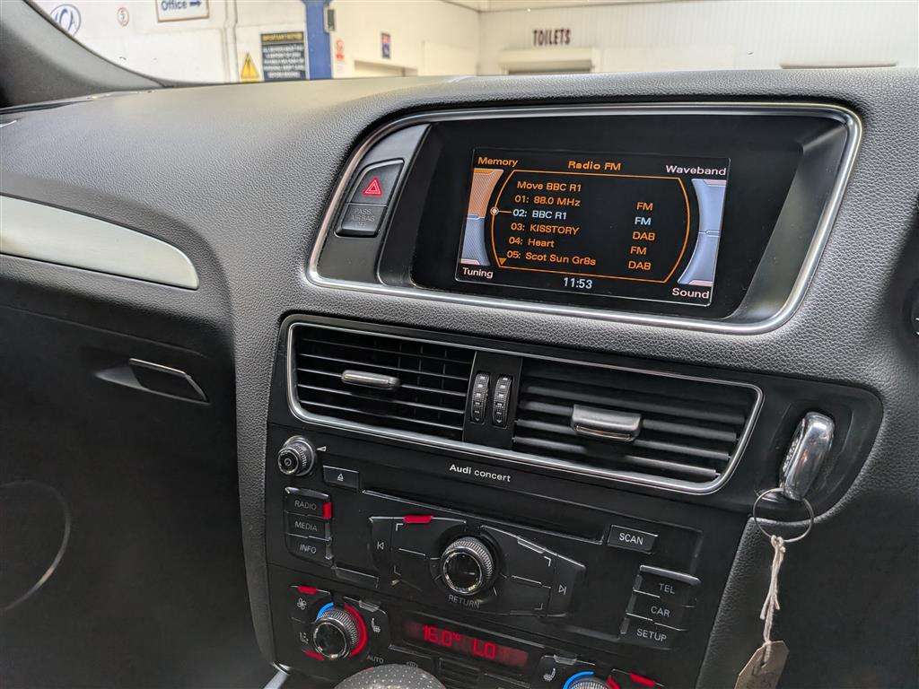 <p>2011 AUDI Q5 SLINE SP ED TDI QUAT A</p>