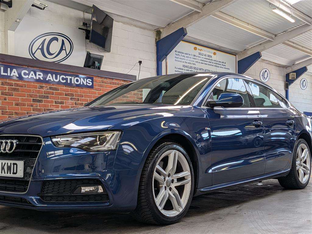 <p>2014 AUDI A5 S LINE TDI CVT</p>