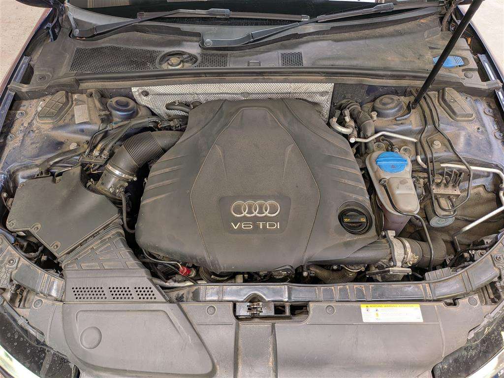 <p>2014 AUDI A5 S LINE TDI CVT</p>
