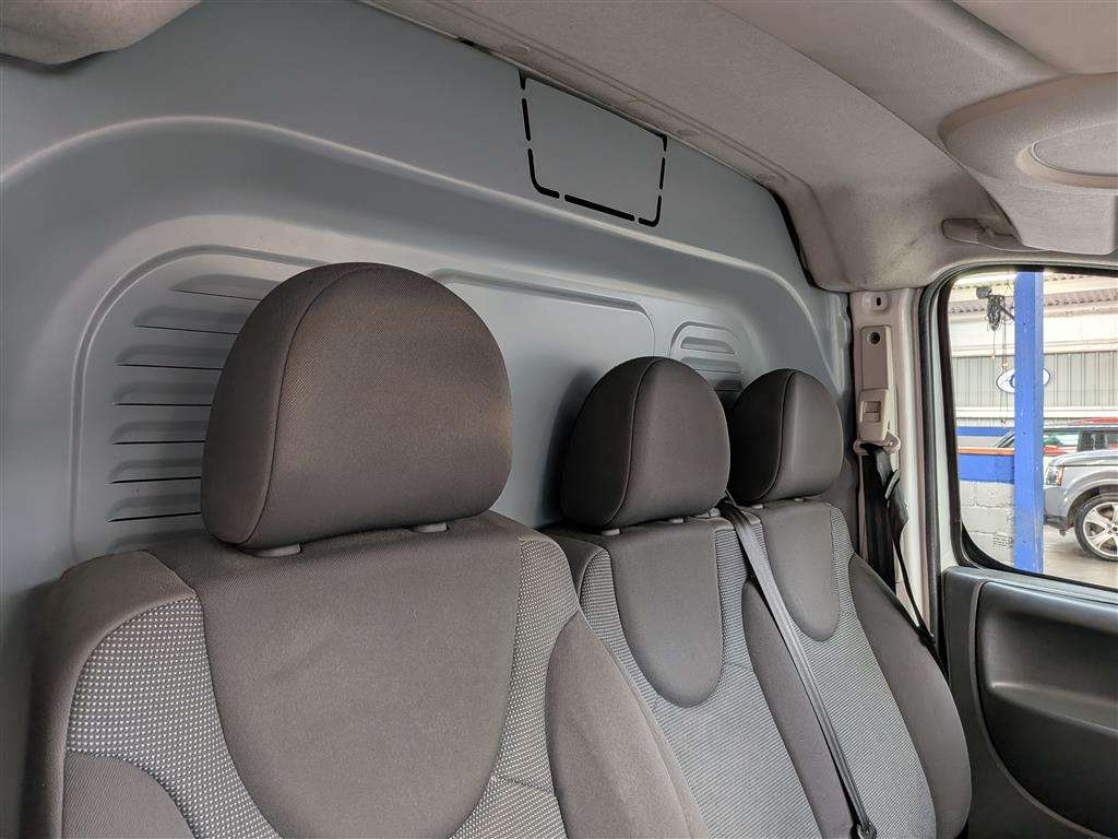 <p>2016 PEUGEOT EXPERT 1200 L2H1 HDI</p>