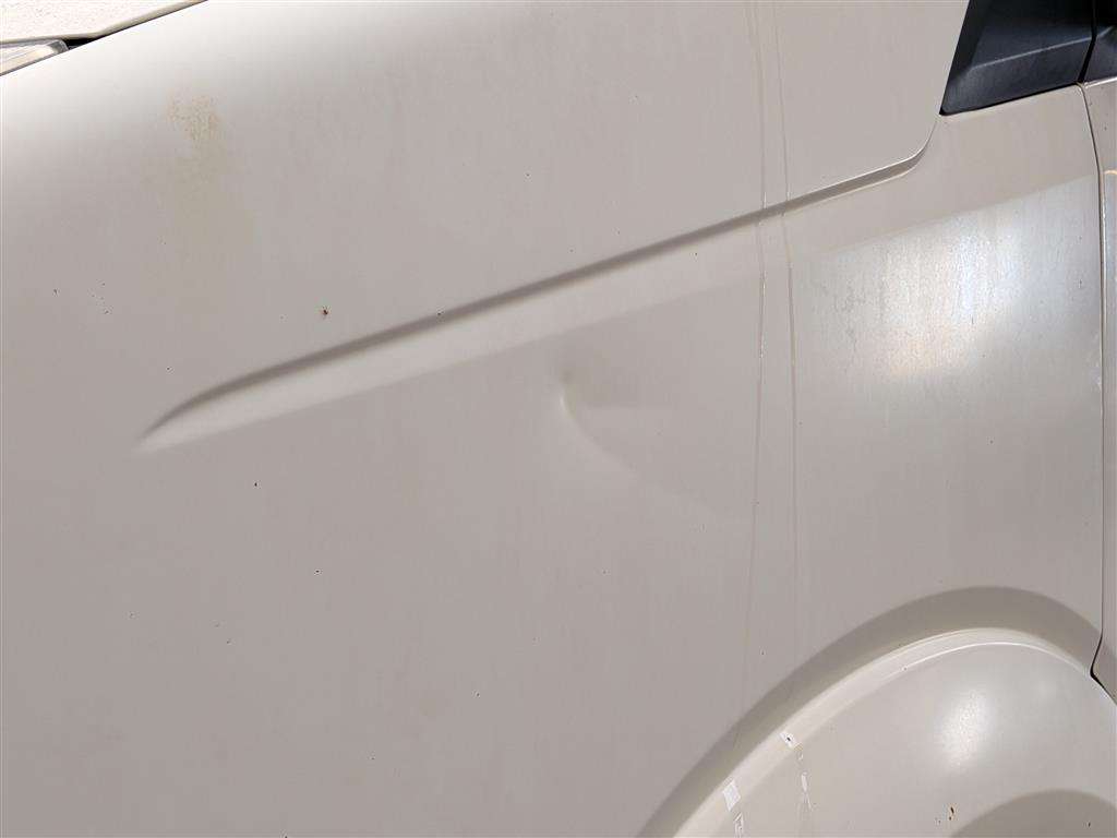 <p>2007 VOLKSWAGEN CRAFTER CR35 136 MWB</p>