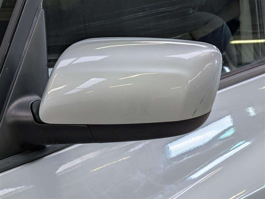 <p>2010 KIA VENGA 2</p>