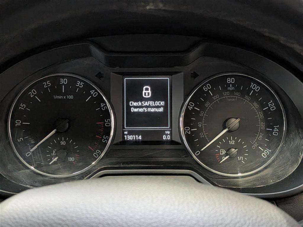 <p>2015 SKODA OCTAVIA SE TDI</p>