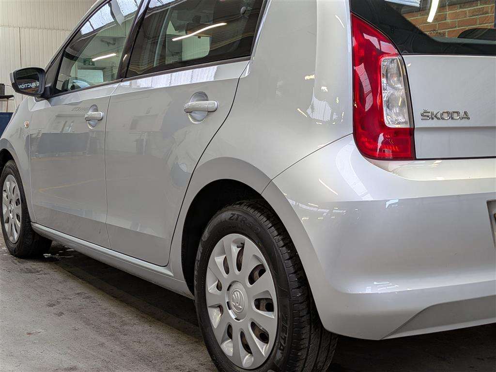 <p>2014 SKODA CITIGO SE GREENTECH</p>