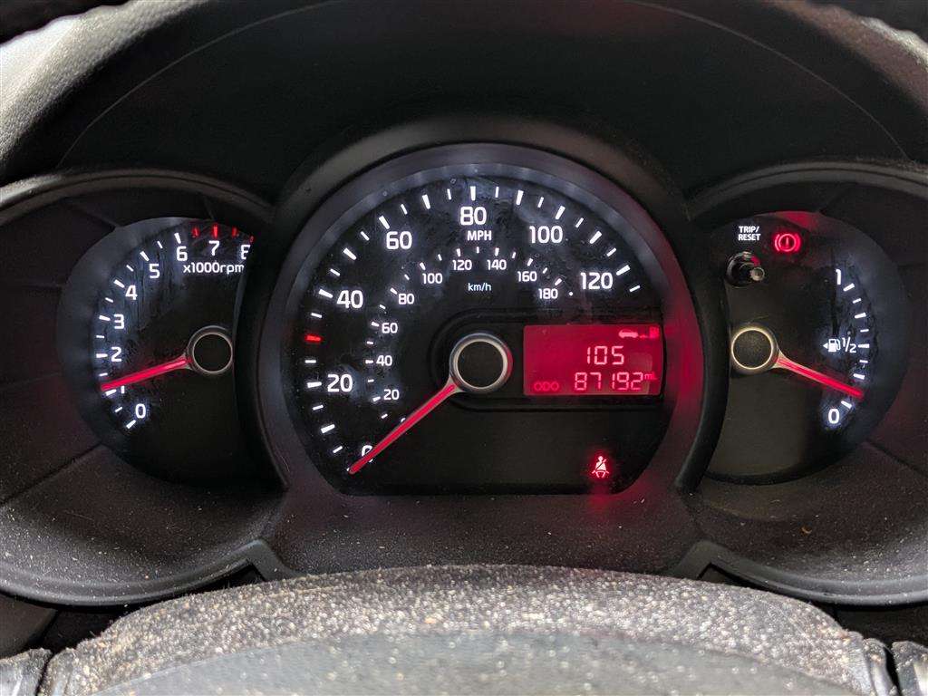 <p>2014 KIA PICANTO VR7</p>