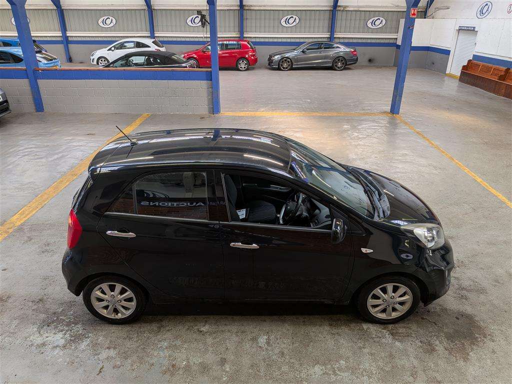 <p>2014 KIA PICANTO VR7</p>
