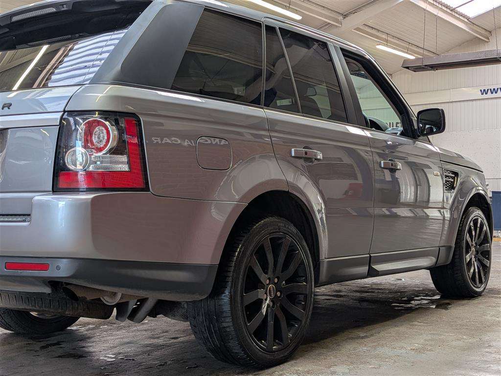 <p>2013 LAND ROVER R ROVER SPORT HSE BLACK S</p>