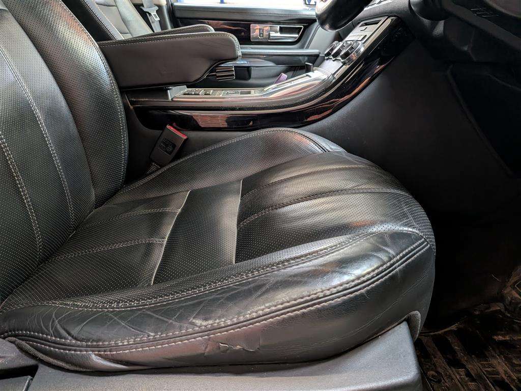 <p>2013 LAND ROVER R ROVER SPORT HSE BLACK S</p>