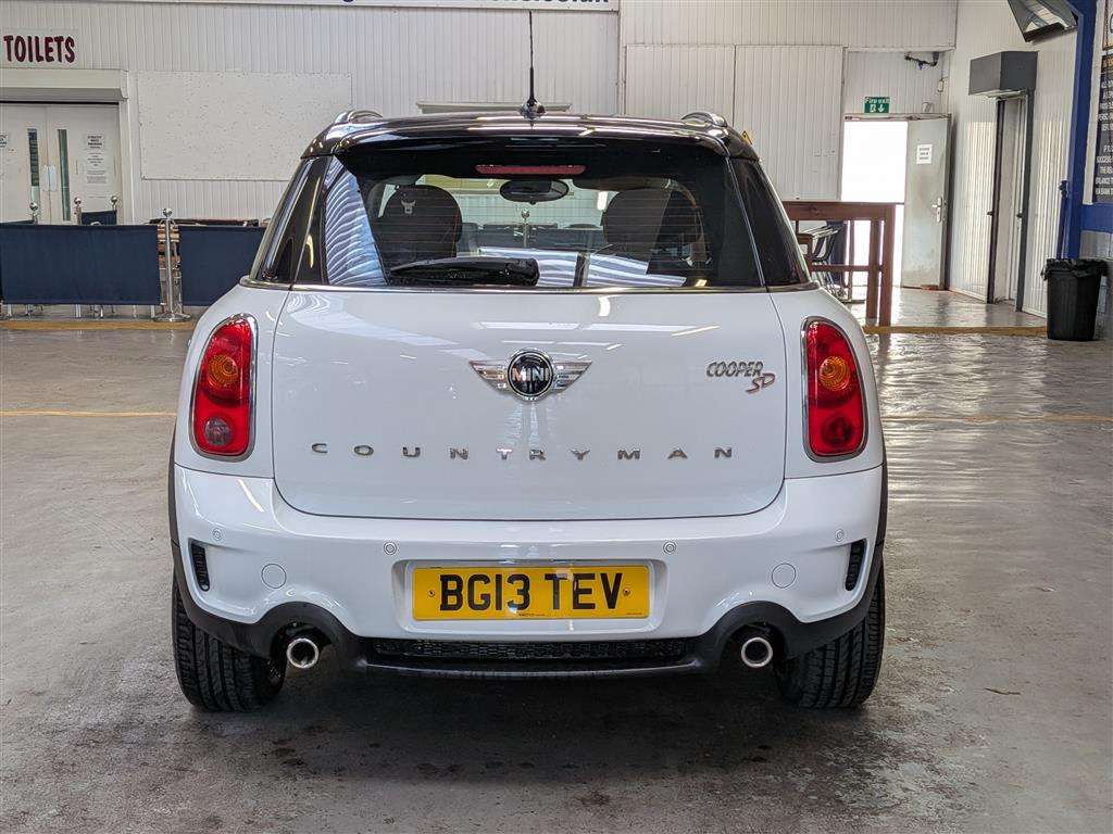 <p>2013 MINI COUNTRYMAN COOPER SD</p>