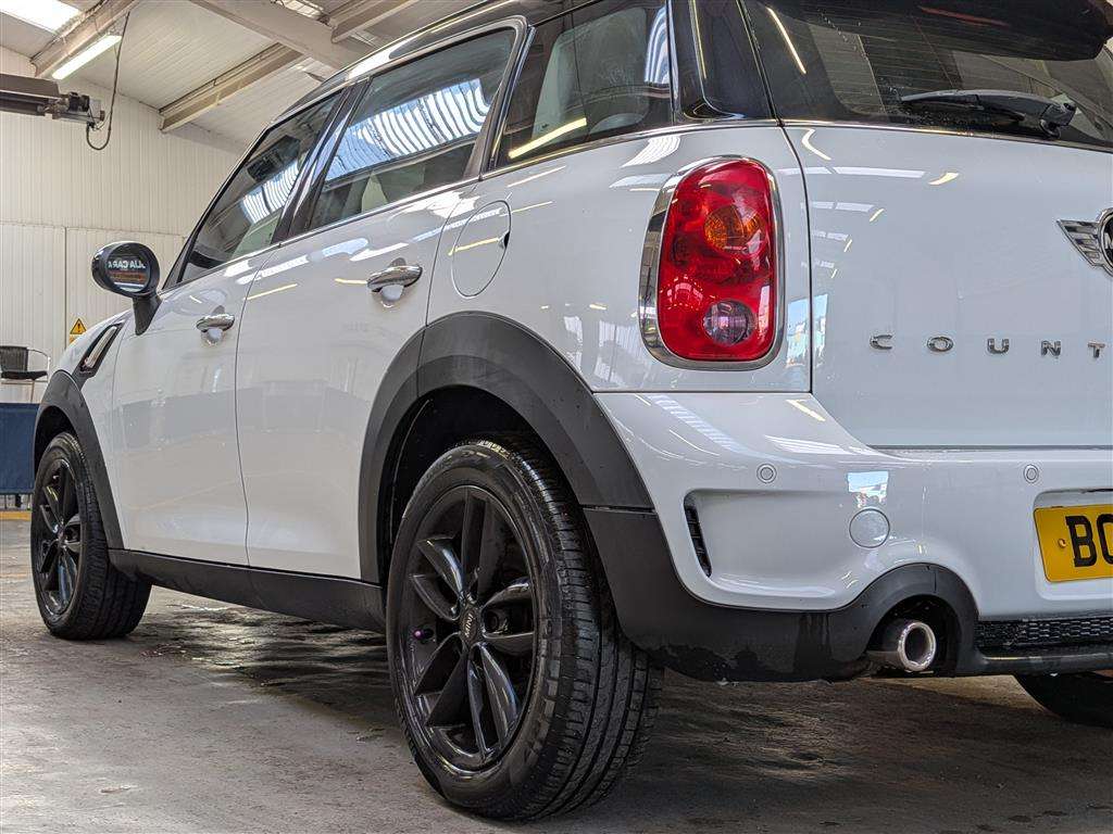 <p>2013 MINI COUNTRYMAN COOPER SD</p>
