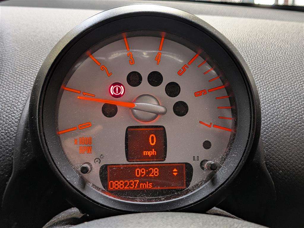 <p>2013 MINI COUNTRYMAN COOPER SD</p>